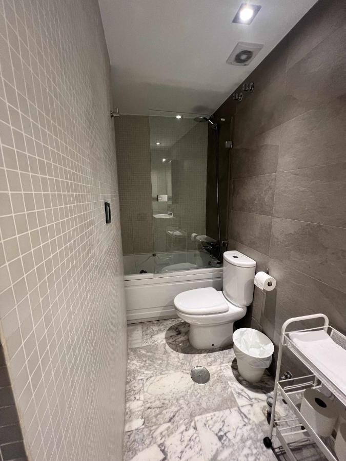 세비야 Atico San Bernardo Terraza Y Parking Incluido 아파트 외부 사진